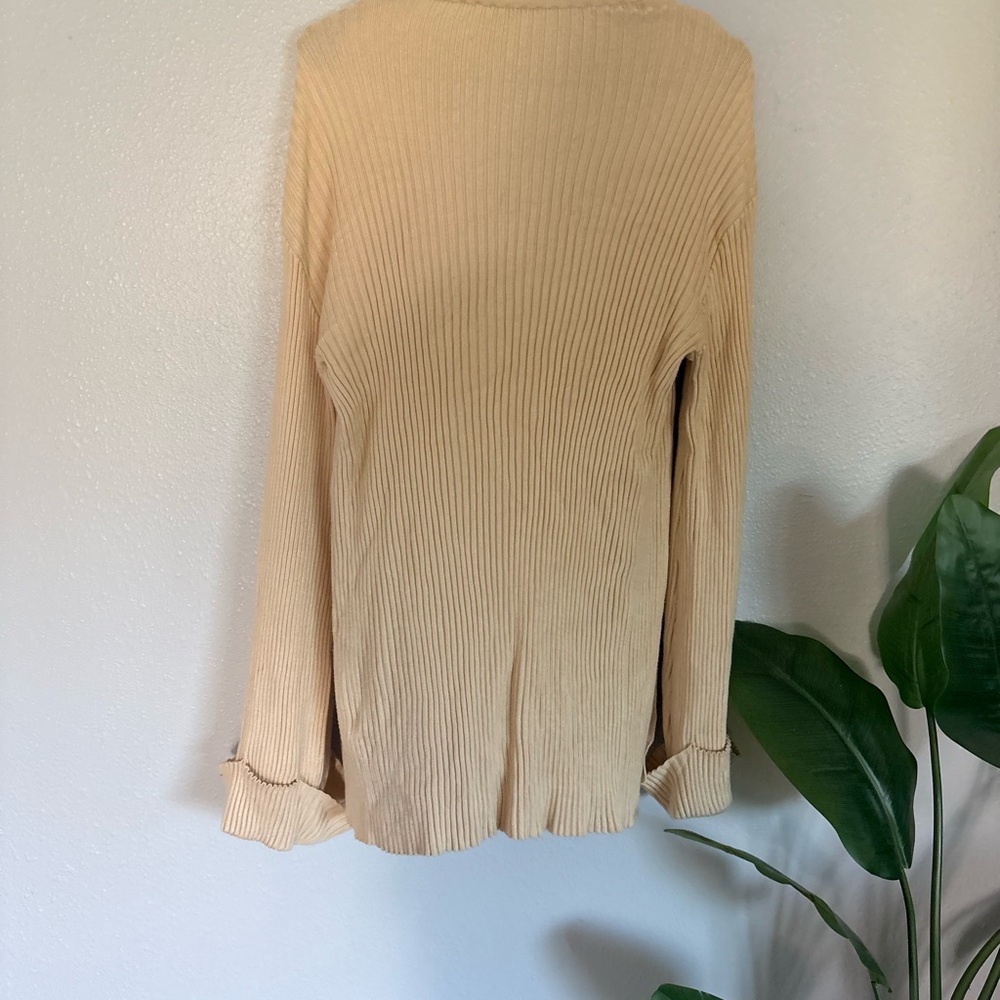 NA-KD Cream Ribbed Button Cardigan - Picture 4 of 4